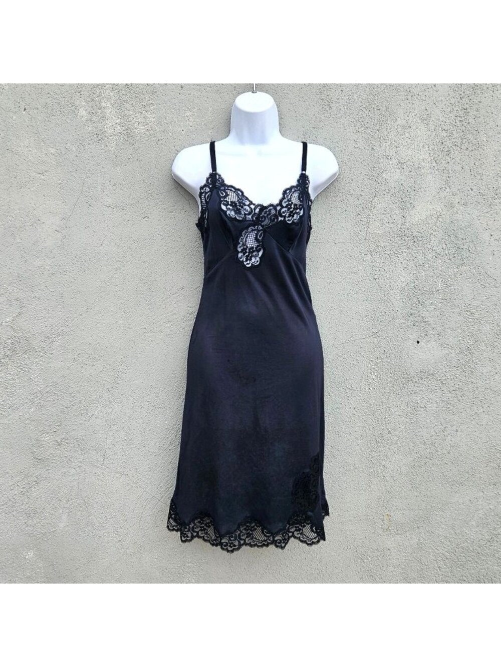 Vintage Black Nylon Full Slip Cut-Out Lace Adjustable Straps S